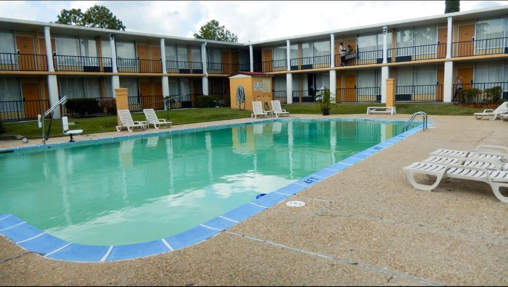 Executive Thibodaux New Orleans Hotel Buitenkant foto