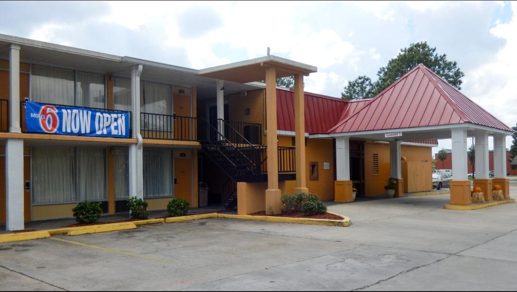 Executive Thibodaux New Orleans Hotel Buitenkant foto