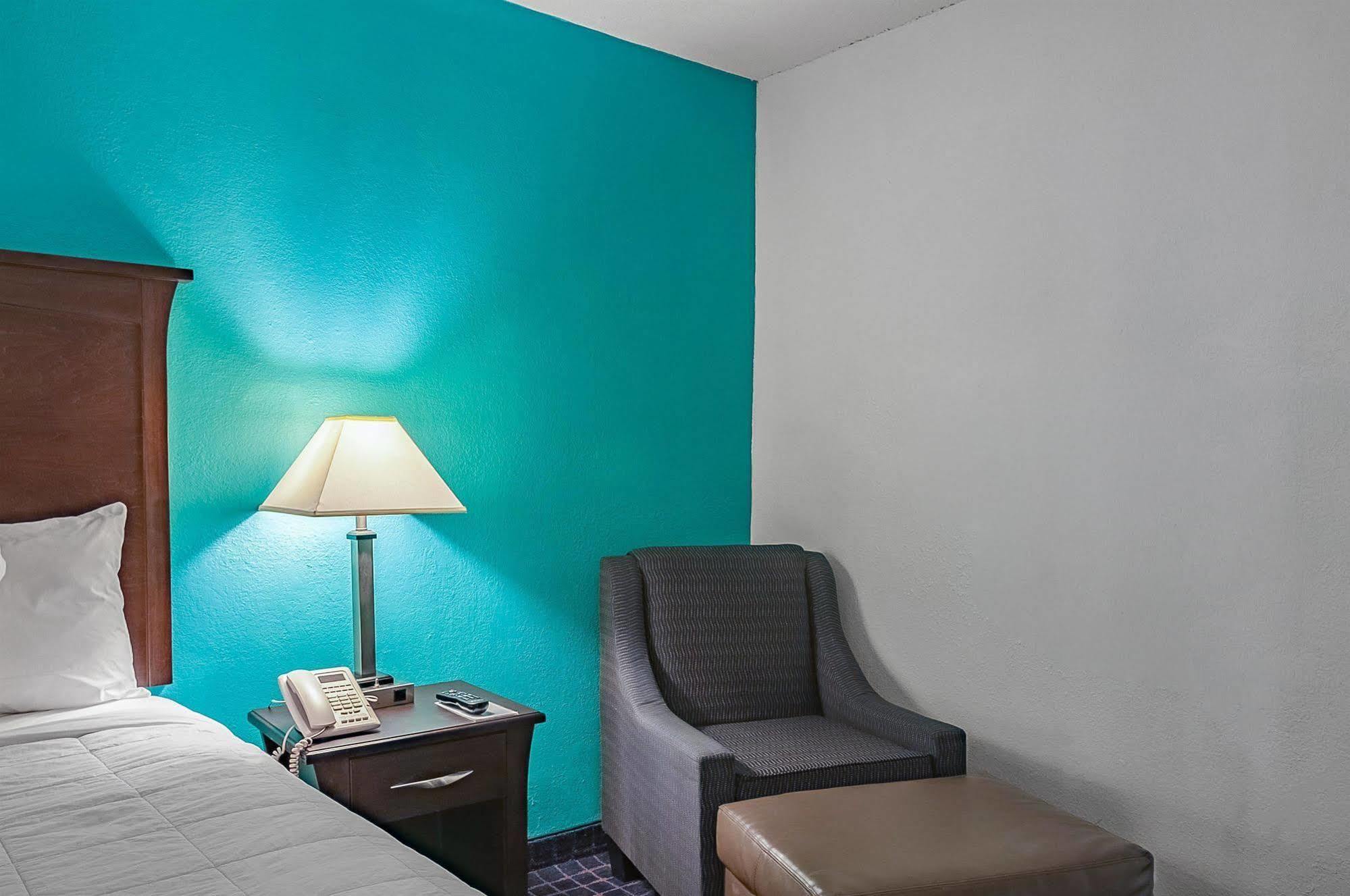 Executive Thibodaux New Orleans Hotel Buitenkant foto